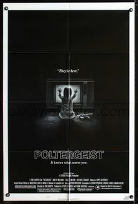 1i523 POLTERGEIST style B 1sheet '82 Hooper, classic They're here image with Heather O'Rourke by TV!