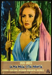 1o141 SHE Italian photobusta movie poster '65 best close up of sexy Ursula Andress with spear!