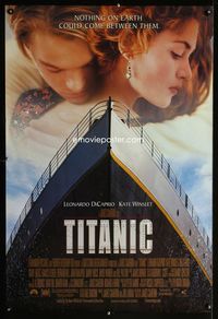 1p376 TITANIC one-sheet movie poster '97 Leonardo DiCaprio, Kate Winslet, James Cameron