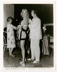 1r112 SOME LIKE IT HOT candid 8x10 movie still '59 Tony Curtis fondling sexy band member backstage!