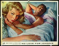 1w258 NO LOVE FOR JOHNNIE Eng/Italy LC '61 Peter Finch laying in bed with very sexy Mary Peach!