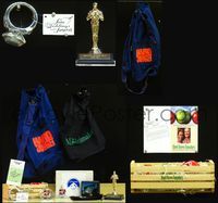 2b029 MISC. PROMO ITEMS 8 promo items'90s mini Oscar trophy, duffel bag, backpack, green tomatoes +!