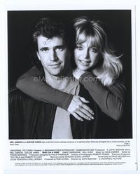 2d042 BIRD ON A WIRE 8x10 still '90 best close up romantic portrait of Mel Gibson & Goldie Hawn!