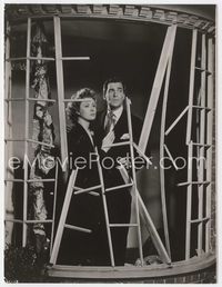 2d149 MRS. MINIVER 7x10 '42 great close portrait of Greer Garson & Walter Pidgeon by broken window!