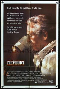 2e585 VERDICT one-sheet movie poster '82 giant image of lawyer Paul Newman, written by David Mamet!