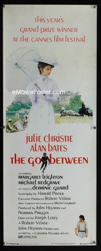 2h171 GO BETWEEN insert '71 artwork of Julie Christie with umbrella, directed by Joseph Losey!