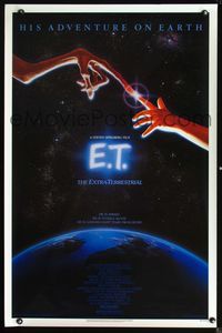 2o824 E.T. THE EXTRA TERRESTRIAL one-sheet poster '82 Steven Spielberg classic, John Alvin art!
