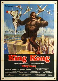 2u184 KING KONG Italian one-panel movie poster '76 John Berkey art of BIG Ape on the Twin Towers!