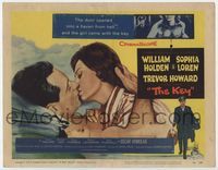 2v543 KEY title lobby card '58 Carol Reed, close up kiss art of William Holden & sexy Sophia Loren!