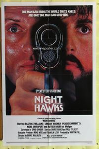 3g572 NIGHTHAWKS int'l 1sheet '81 cool image of Sylvester Stallone & Rutger Hauer between a pistol!