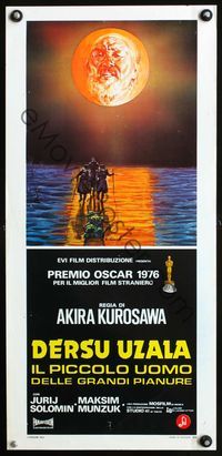 3j070 DERSU UZALA Italian locandina '74 Akira Kurosawa, wild Averado Ciriello art of man in moon!
