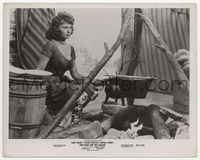 3m325 PRIDE & THE PASSION 8x10 movie still '57 sexy Sophia Loren cooking over campfire!
