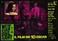 3o538 WEST SIDE STORY Italian photobusta '62 Natalie Wood & Richard Beymer after killing Chakiris!