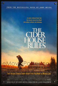 3p158 CIDER HOUSE RULES one-sheet poster '99 Tobey McGuire carries Charlize Theron piggyback!
