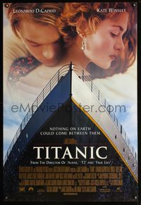 3p729 TITANIC DS int'l style A one-sheet '97 c/u of Leonardo DiCaprio & Kate Winslet, James Cameron