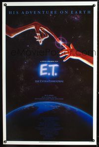 3u139 E.T. THE EXTRA TERRESTRIAL one-sheet '82 Steven Spielberg classic, great John Alvin art!