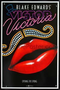 3u632 VICTOR VICTORIA teaser one-sheet '82 Julie Andrews, Blake Edwards, cool lips & mustache art!