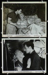3y456 GREATEST SHOW ON EARTH 2 8x10s '52 great romantic close-ups of Betty Hutton, Cornel Wilde!