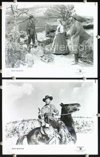 3y704 ROCKY MOUNTAIN 2 TV 8x10s R70s great close up of part renegade part hero Errol Flynn with gun!