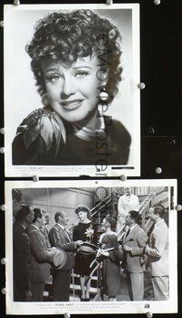 3y713 ROXIE HART 2 8x10 stills '42 great movie stills of pretty Ginger Rogers!