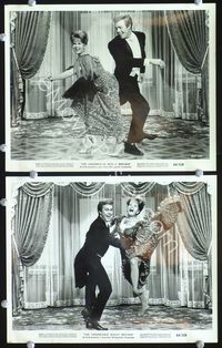 3y896 UNSINKABLE MOLLY BROWN 2 8x10s '64 Debbie Reynolds, get out of the way or hit in the heart!