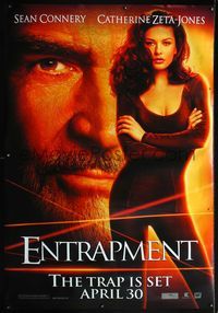 4a232 ENTRAPMENT DS bus stop '99 close up Sean Connery & full-length sexy Catherine Zeta-Jones!