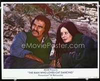 4b624 MAN WHO LOVED CAT DANCING movie lobby card #2 '73 close-up of Burt Reynolds & Sarah Miles!