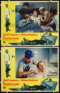 4g559 ODD COUPLE 2 movie lobby cards '68 messy Walter Matthau massaging stressed-out Jack Lemmon!