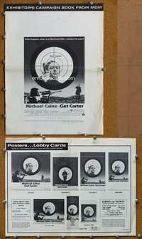 4t392 GET CARTER pressbook '71 Michael Caine holding handgun in assassin's scope!