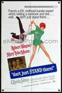 4x206 DON'T JUST STAND THERE 1sh '68 wacky art of sexiest Mary Tyler Moore throwing Robert Wagner!