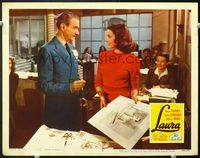 5f635 LAURA LC#2 R52 beautiful Gene Tierney shows her drawings to Clifton Webb!