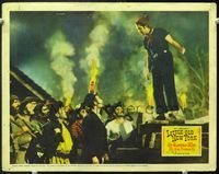 5f652 LITTLE OLD NEW YORK LC '40 Fred MacMurray stands on platform and addresses crowd!