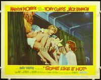 5f851 SOME LIKE IT HOT LC#4 '59 Tony Curtis tries to talk Jack Lemmon out of the upper berth!