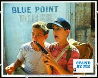 5f861 STAND BY ME LC#8 '86 Rob Reiner directed, wacky image of River Phoenix & Wil Wheaton!