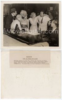 5j575 SUZY candid 8x10.25 still '36 Cary Grant, Jean Harlow & co-stars & director arm-in-arm!