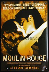 5k425 MOULIN ROUGE orange English double crown '01 close-up of Nicole Kidman & Ewan McGregor!