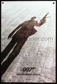 5m646 QUANTUM OF SOLACE teaser 1sh '08 cool shadow of Daniel Craig as James Bond!