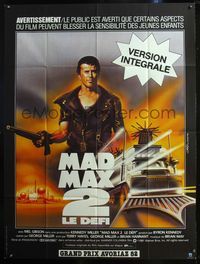 5n529 MAD MAX 2: THE ROAD WARRIOR French 1p R83 different art of Mel Gibson returning as Mad Max!