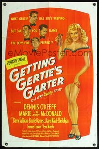 5q281 GETTING GERTIE'S GARTER 1sh '45 you can't blame boys peeping at Marie The Body McDonald!