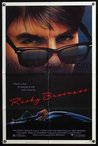 5q727 RISKY BUSINESS 1sh '83 classic close up artwork image of Tom Cruise in cool shades!