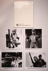 5t185 INVASION U.S.A. presskit '85 many great images of Chuck Norris!
