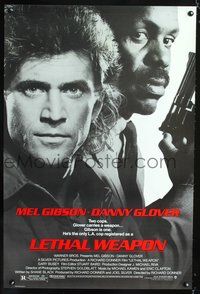 6b240 LETHAL WEAPON 1sh '87 great close B&W image of cop partners Mel Gibson & Danny Glover!