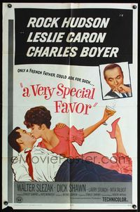 6k938 VERY SPECIAL FAVOR 1sh '65 Charles Boyer, Rock Hudson kisses sexy Leslie Caron!