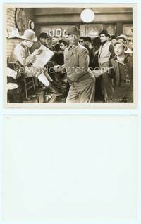 7b195 BOWERY 8x10 still '33 dapper Wallace Beery gets brushed off at shoe shine stand!