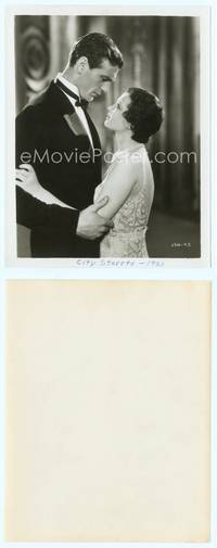 7b240 CITY STREETS 8x10 still '31 great romantic close up of Gary Cooper holding Sylvia Sidney!