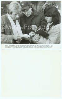 7b302 EYE FOR AN EYE candid 8x10 still '81 director Steve Carver on the set with Chuck Norris!