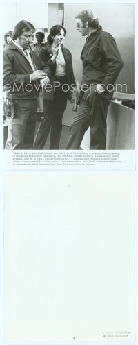 7b484 MAN, A WOMAN & A BANK 8x10 still '79 Donald Sutherland, Brooke Adams & Paul Mazursky!