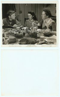7b523 NATIONAL VELVET 8x10 still '44 Mickey Rooney, Elizabeth Taylor & Anne Revere at dinner table!