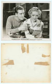 7b557 PETRIFIED FOREST 8x10 still '36 close up of Dick Foran with pensive Bette Davis with book!