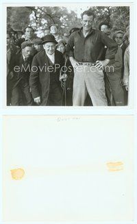7b574 QUIET MAN 8x10 still '51 great image of John Wayne & Barry Fitzgerald with huge crowd!